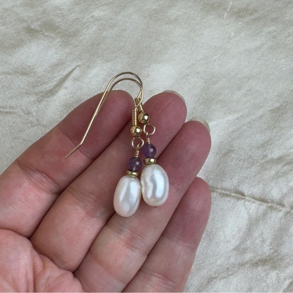 Pearl Amethyst Pierced Dangle Earrings Gold Filled Hooks - Picture 3 of 4